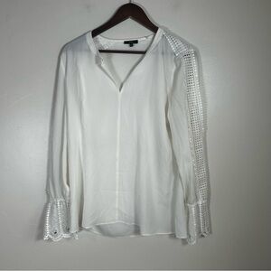 KOBI White‎ Blouse with Lace Detailing